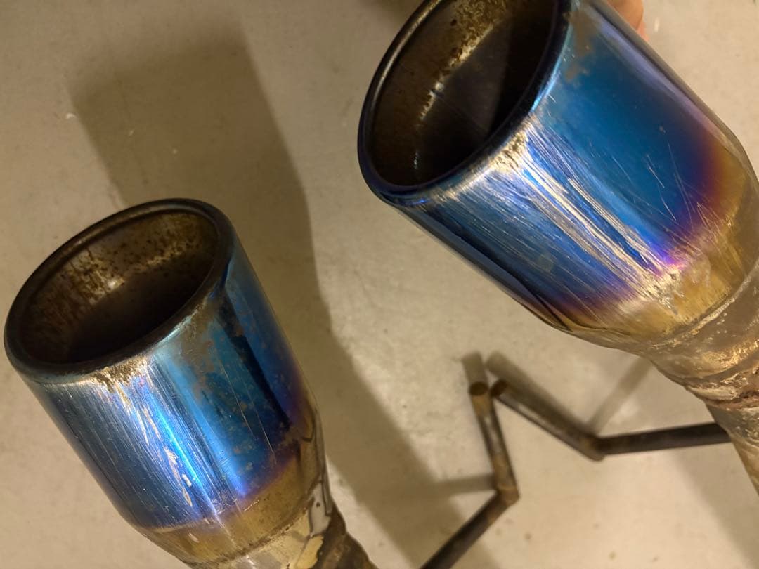 v36 スカイライン　ワンオフ　フルストレートマフラー