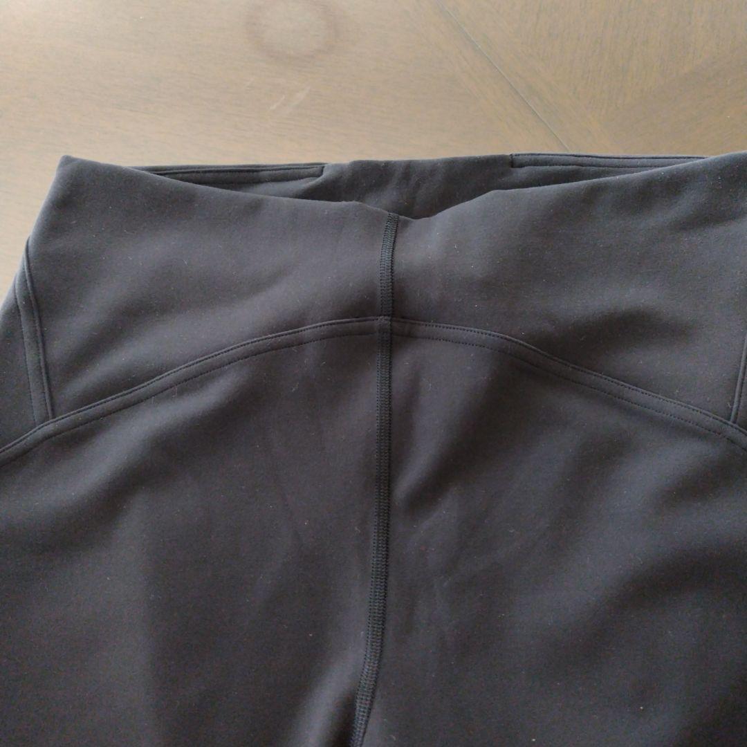 lululemon　ブラックレギンス ウエスト切り替えデザイン　XL タグ付き