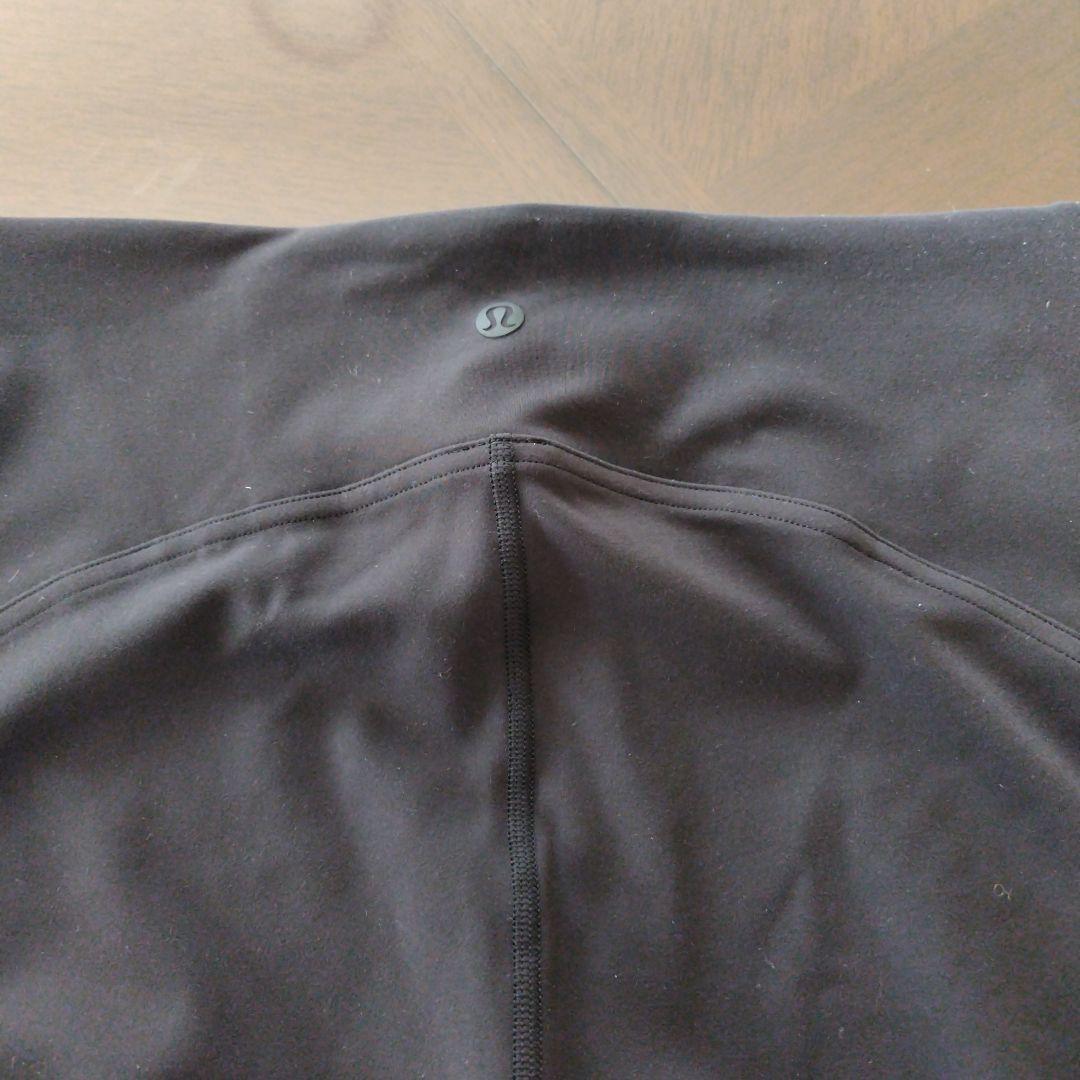 lululemon　ブラックレギンス ウエスト切り替えデザイン　XL タグ付き