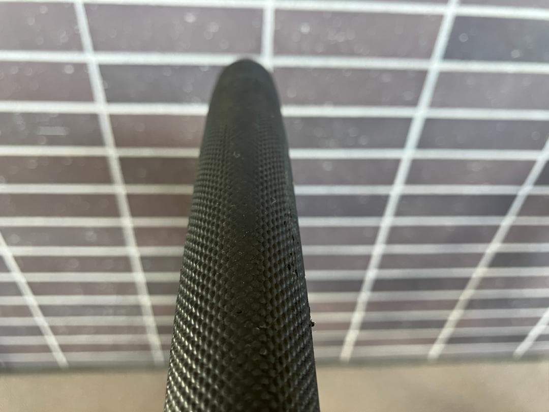 リア：中華カーボン　フロント：SHIMANO WH-7701　チューブラー