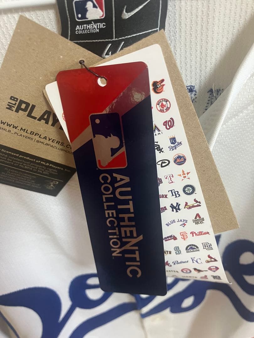 MLB ドジャース 大谷翔平　ワールドシリーズ優勝記念ユニ レプリカではなく本物