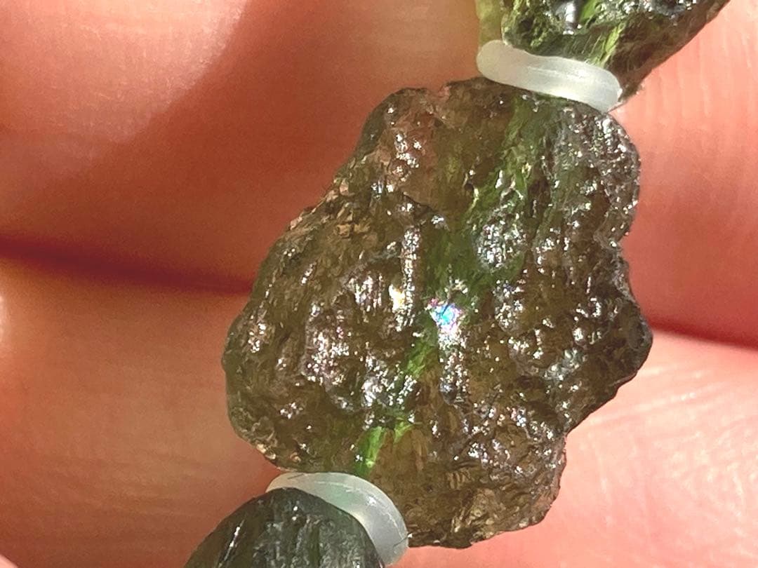 モルダバイト　ブレスレット　鑑別書付き　レインボー