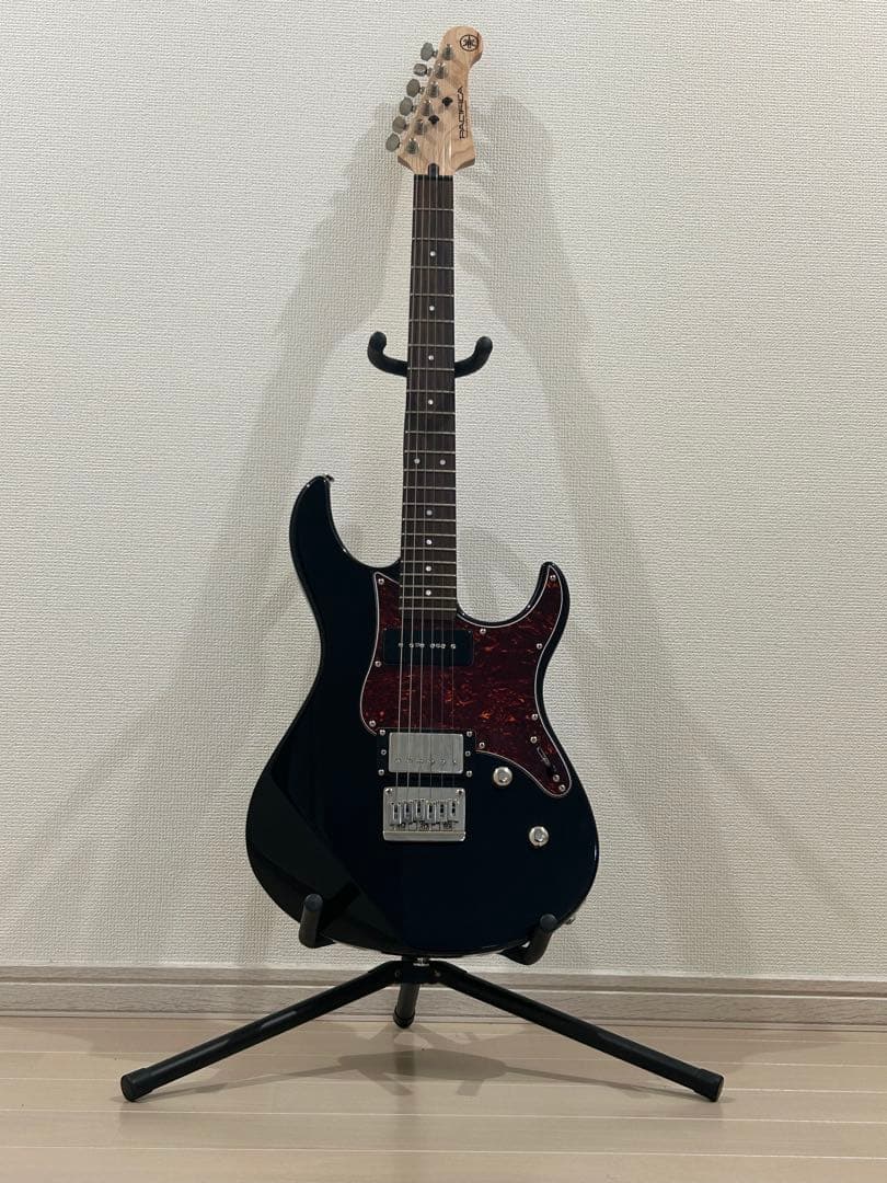 【美品】PACIFICA311H初心者セット　スタンド、ケース、アンプ、保証書付