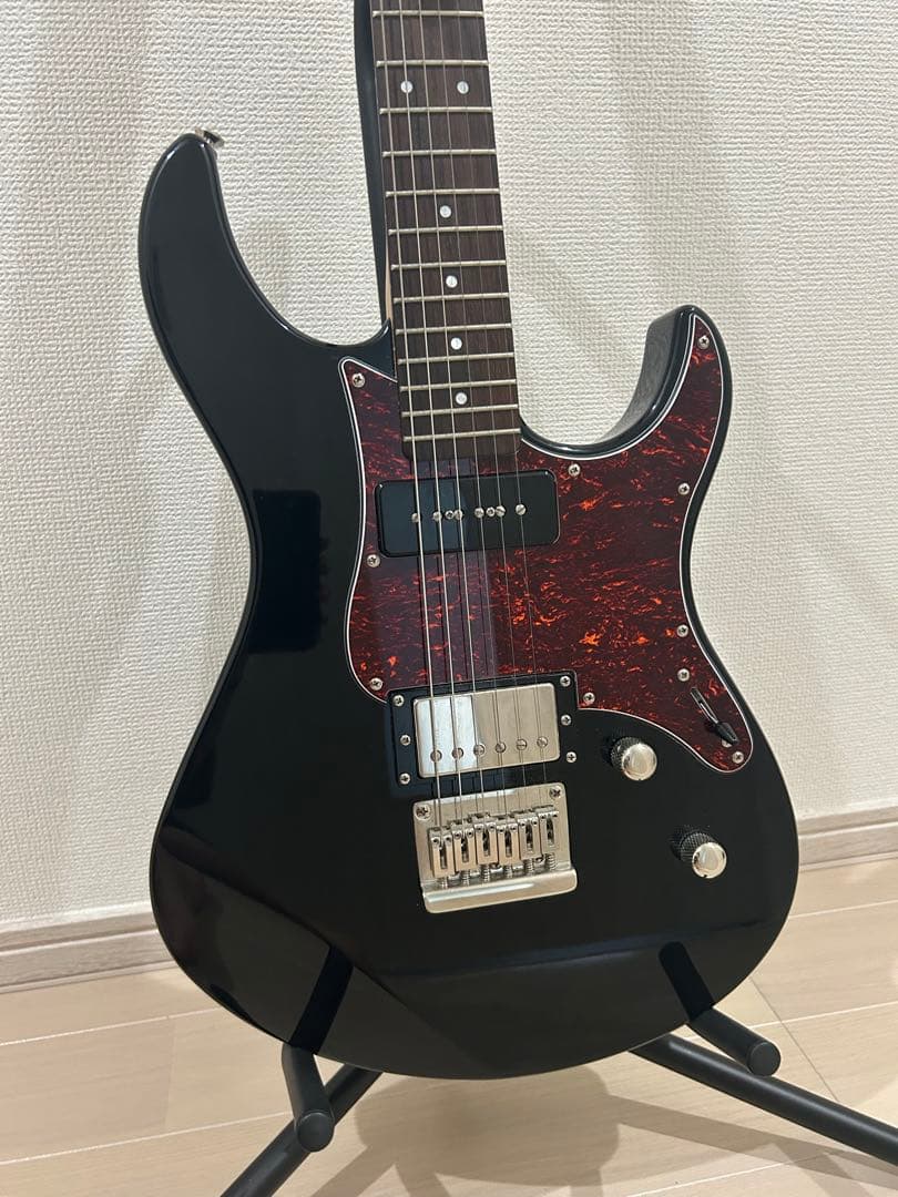 【美品】PACIFICA311H初心者セット　スタンド、ケース、アンプ、保証書付