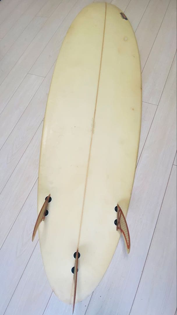 サーフボード　5’9