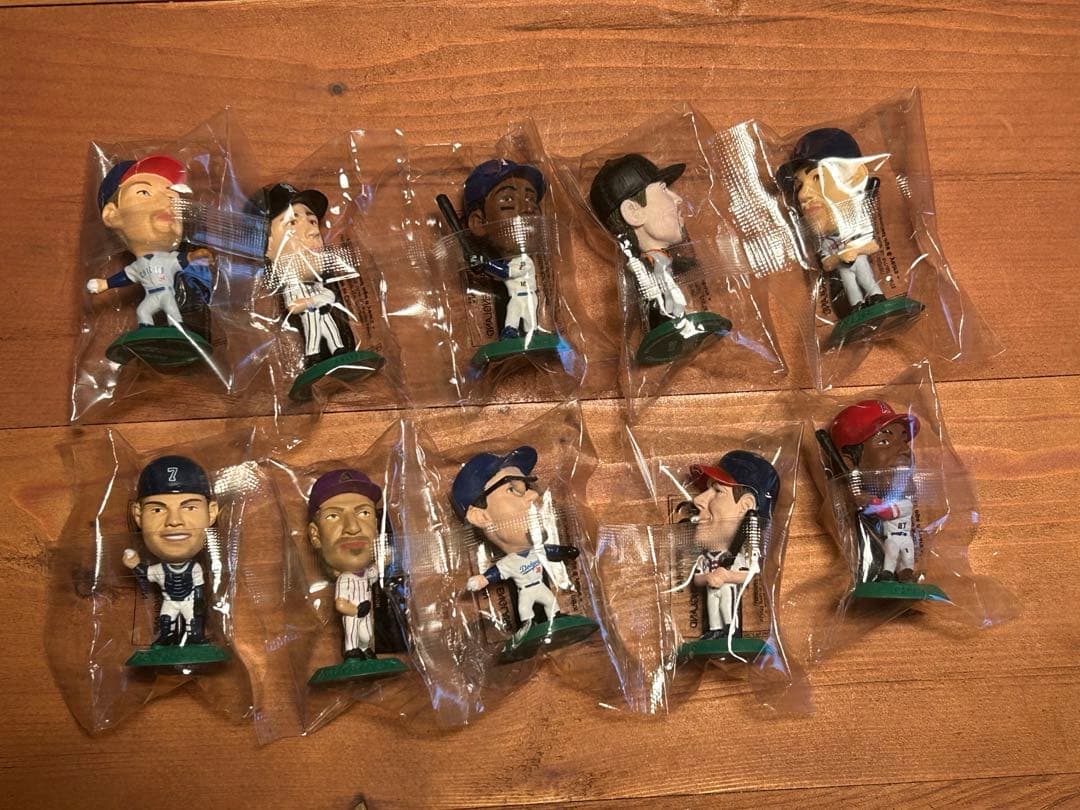 コリンシアン　MLBミニチュアーズ2コンプセット　緑23体　青1体