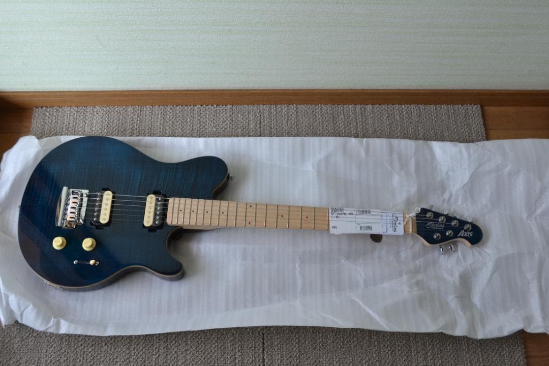 新品STERLING by MusicmanSUB AX3FM-M1 NBL値下