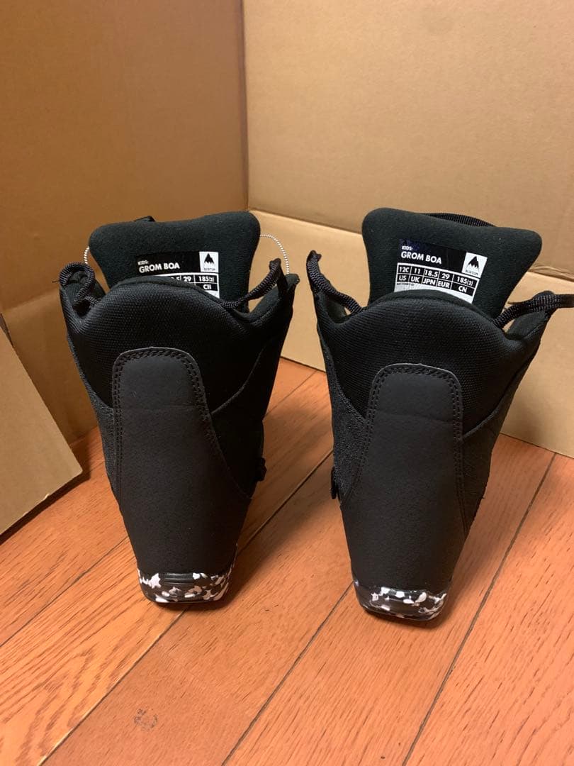 Burton グロム BOA 18.5 スノーボードブーツ キッズ