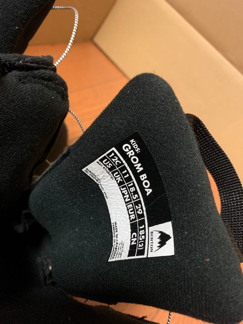 Burton グロム BOA 18.5 スノーボードブーツ キッズ