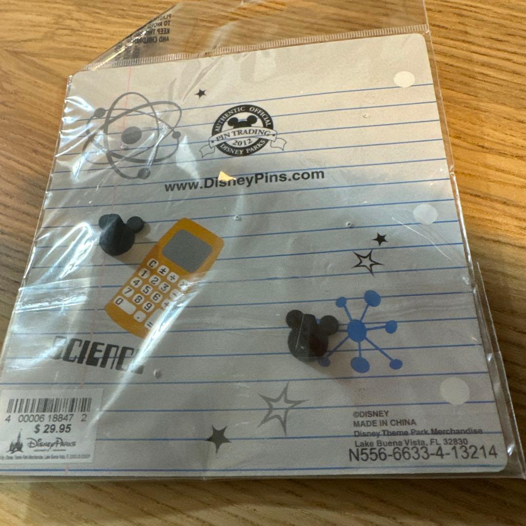 Disneyland NERDS ROCKS! ピンバッジセット