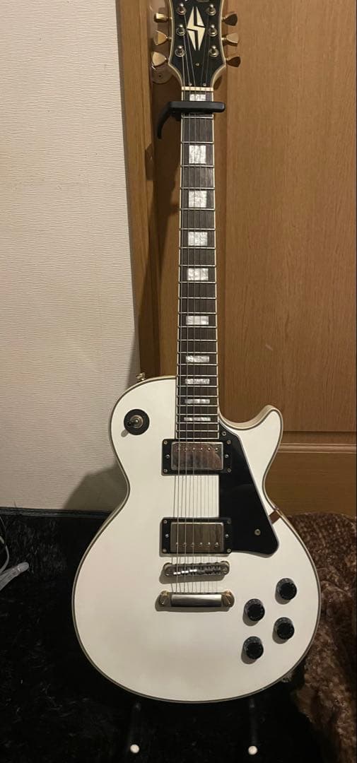 BLIT'S レスポールカスタムタイプエレキギター　ホワイト 動作確認済みです！
