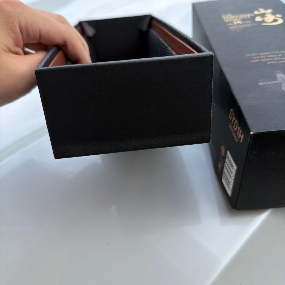 山崎　18年　空箱