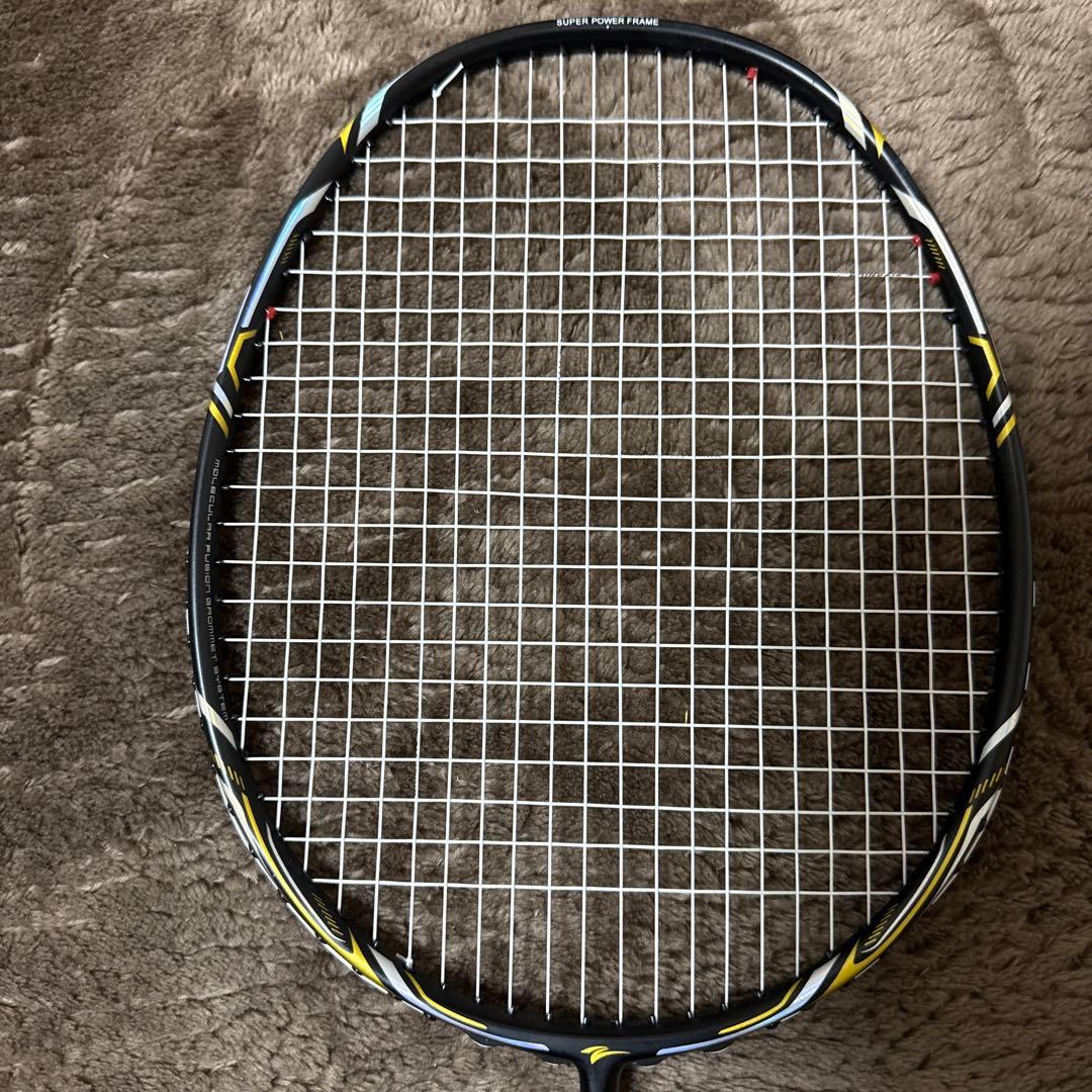 キズナJAPANバドミントンラケット 黒/黄色 ラケットケース 黒