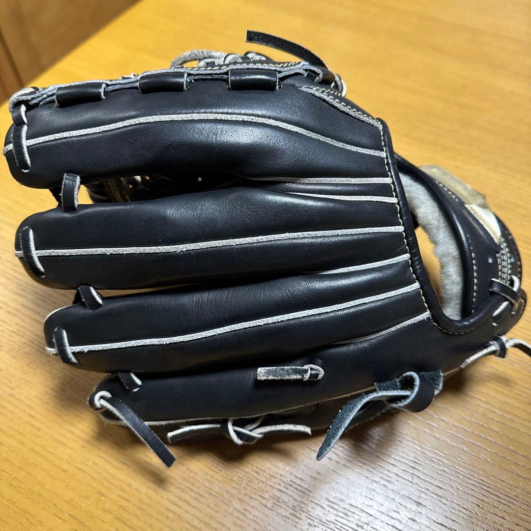 Mizuno グローバルエリート　 黒 レザー グローブ 右投げ用