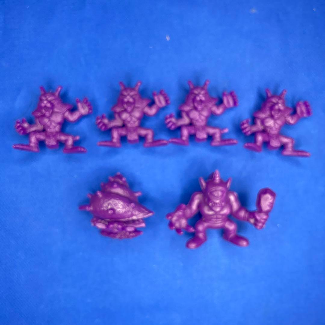 【希少】甲竜伝説ヴィルガスト 消しゴム フィギュア 戦士&モンスター　紫