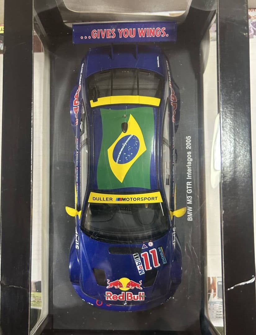 1/18オートアート2005  M3GTR E46 レッドブル