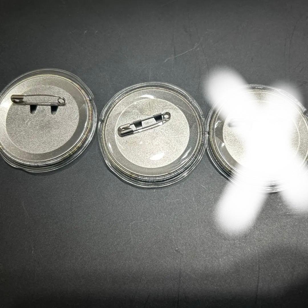 イナズマイレブン亜風炉照美（アフロディ）ホロ缶バッジ