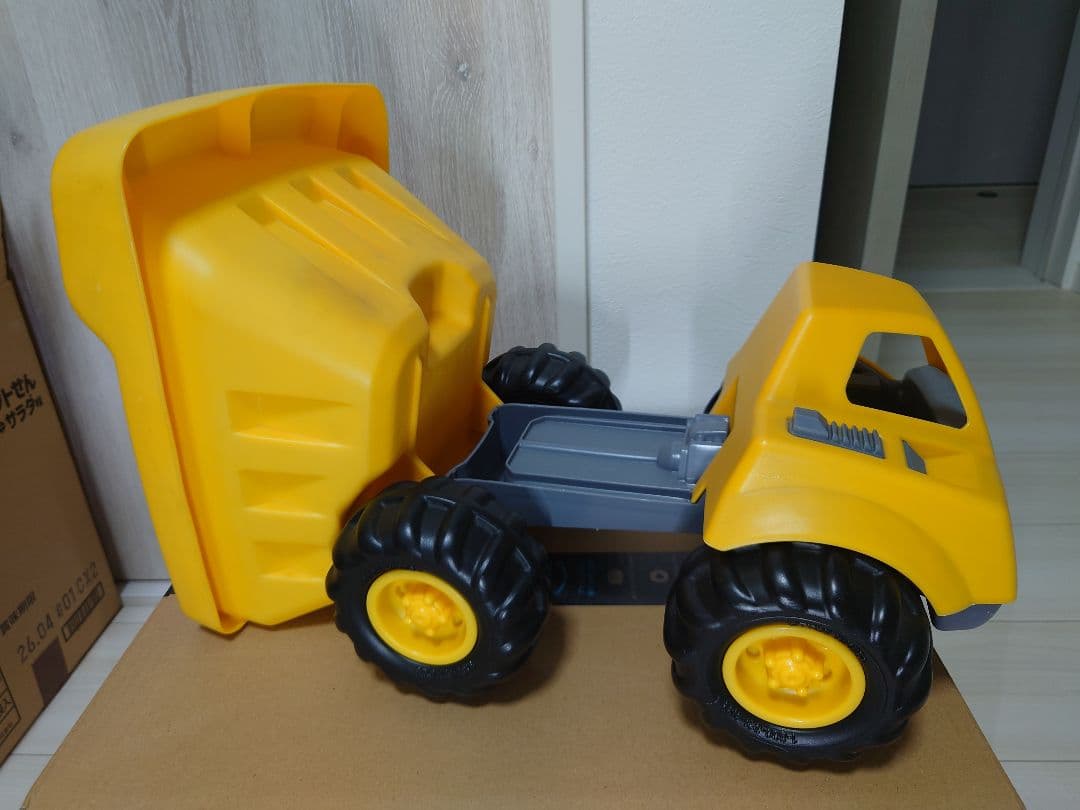 リトルタイクス　ダンプトラック　ダンプカー　トイストーリー