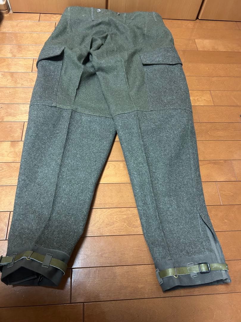 スウェーデン軍　M39ウールカーゴパンツ　軍パン　サバゲー　実物　グレー