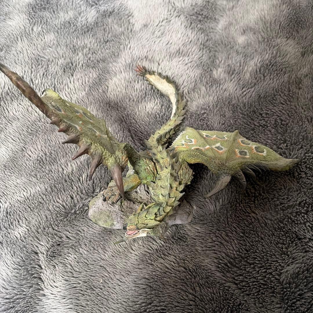 雌火竜　リオレイア　フィギュアビルダー　クリエイターズモデル