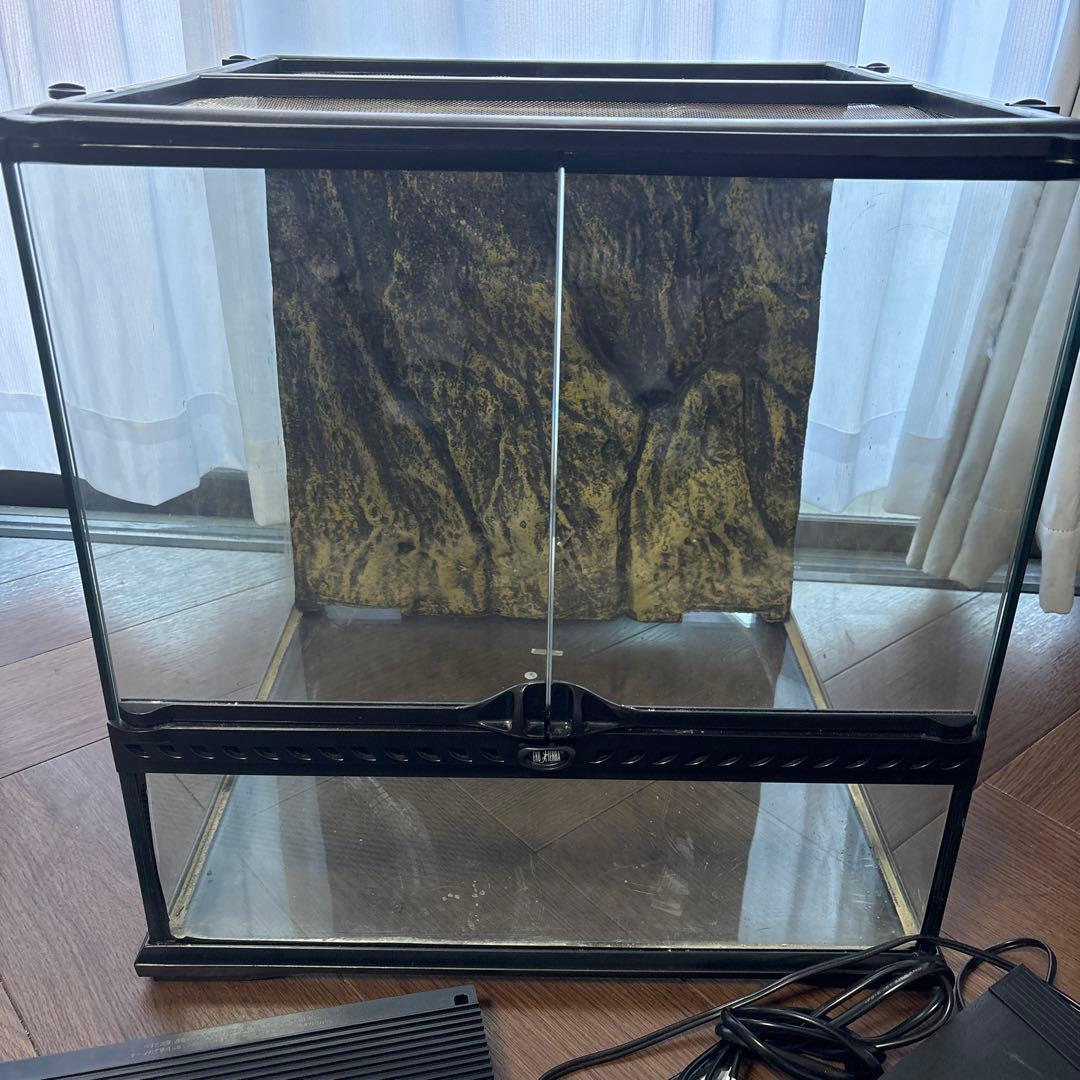 グラステラリウム4545 ヒーティングトップM レプタイルヒートS