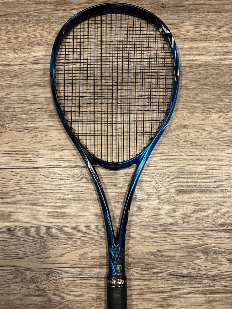 ミズノ　V-05 テニスラケット