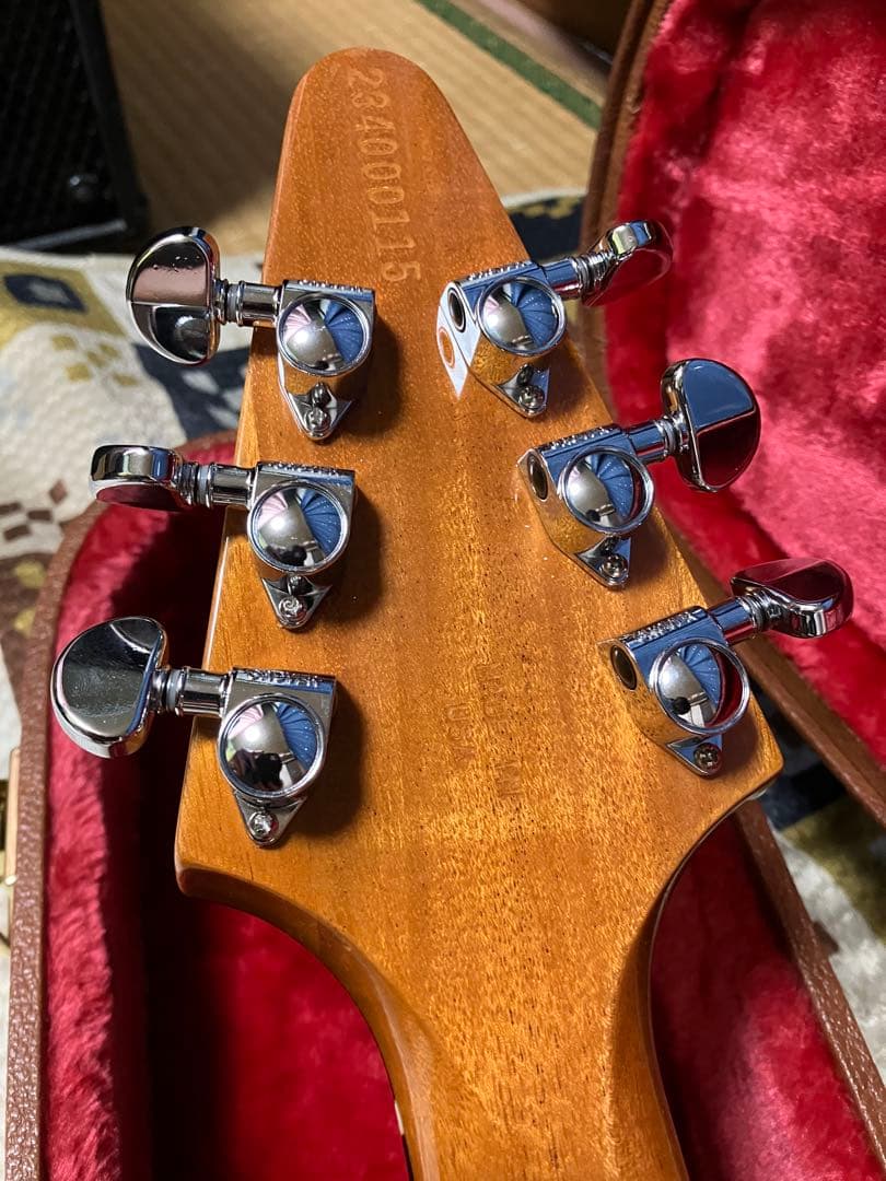 Gibson Flying V antique natural ほぼ新品