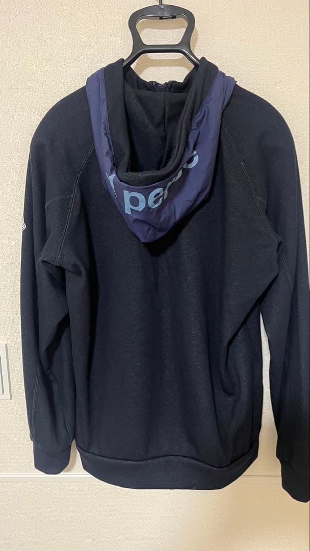 【美品】アンパスィ　フード付きパーカー　ネイビー