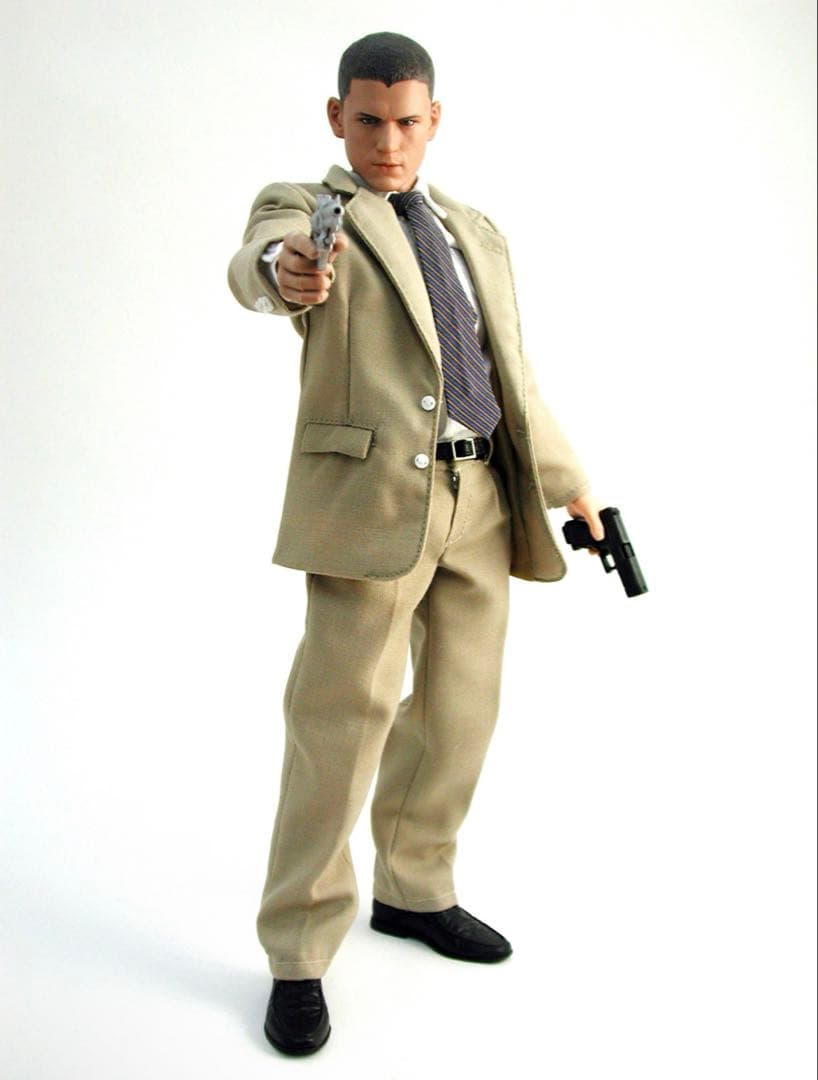 ホットトイズ　フィギュア　プリズン・ブレイク　マイケル・スコフィールド スーツ版