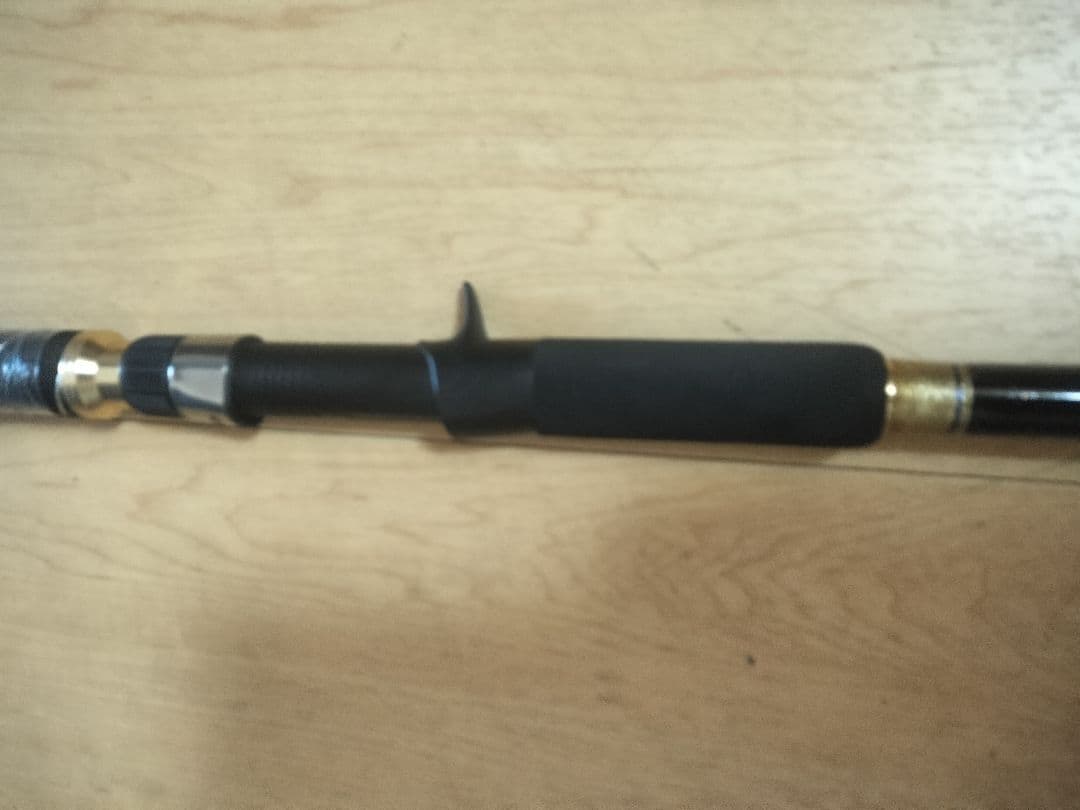 クエ、キハダマグロ釣り竿