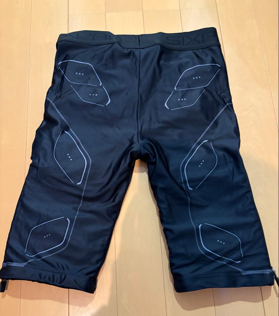 美品❣️SIXPAD シックスパッド　正規品パワースーツ　レディース　上S下M