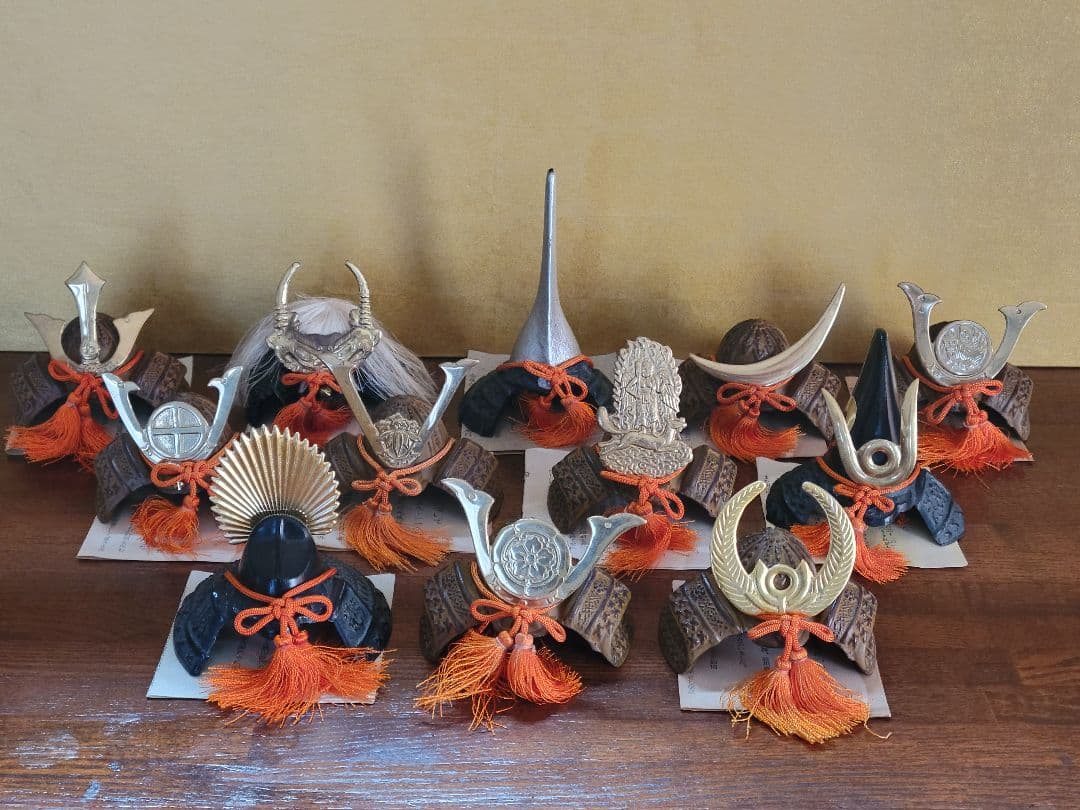 戦国武将　ミニ兜　豆兜　出世兜　12点セット