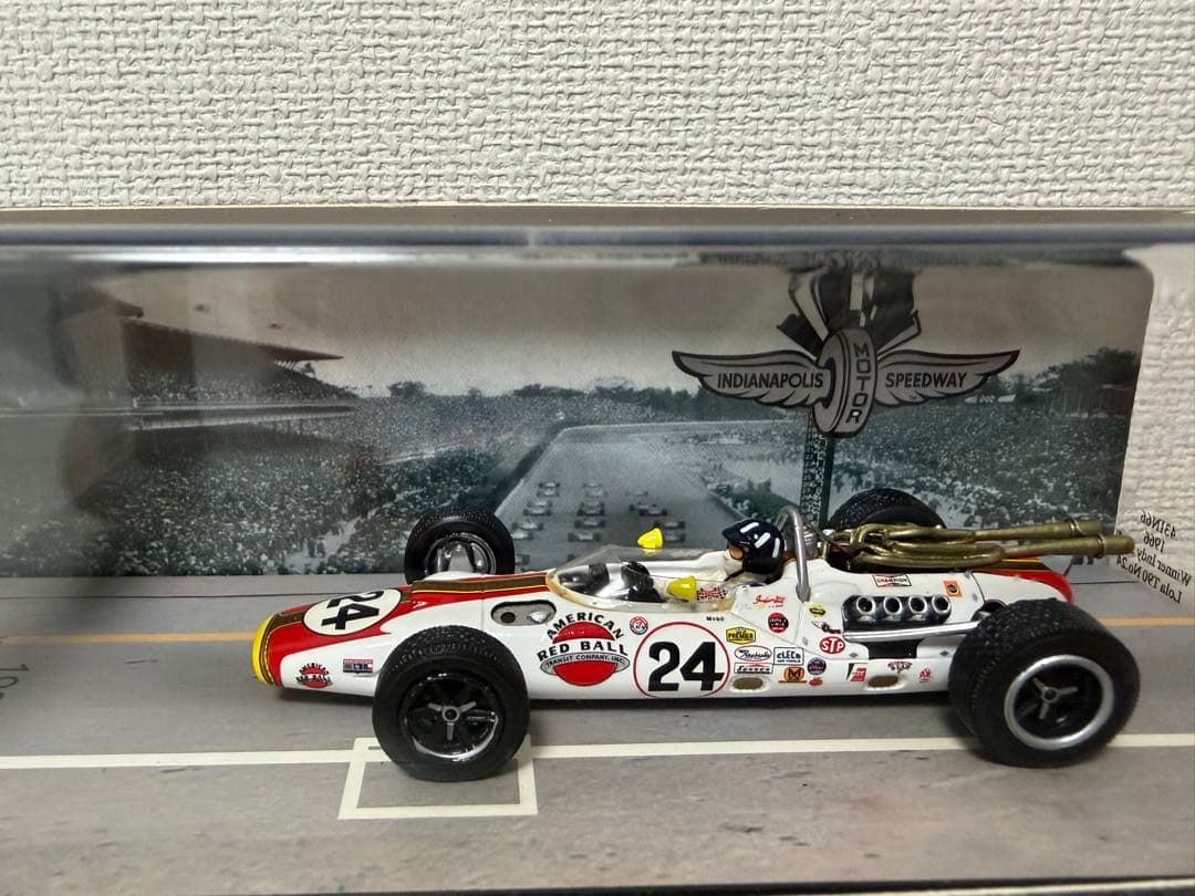 Spark Model インディアナポリススピードウェイ ミニカー 24