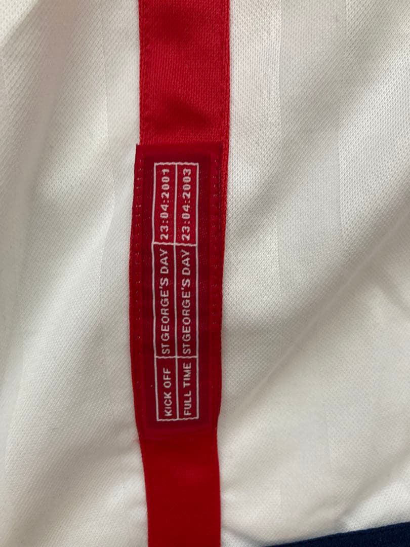 サッカーイングランド代表ユニフォーム　希少