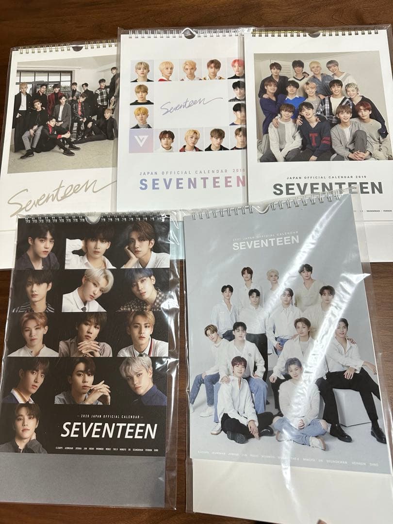 アイドル SEVENTEEN JAPAN OFFICIAL CALENDAR