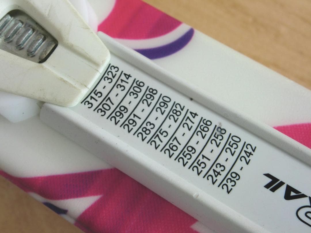 ■■送料無料■Hart■ジュニア用スキーフルセット■板127靴23■WAX済■■