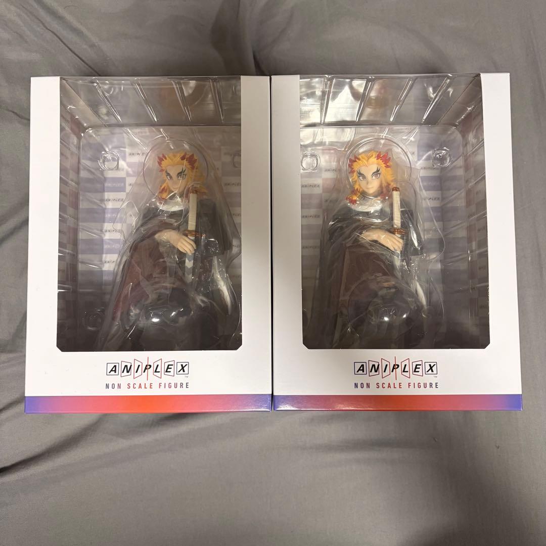 アニプレックス　鬼滅の刃　ノンスケールフィギュア　煉獄杏寿郎　未開封2個