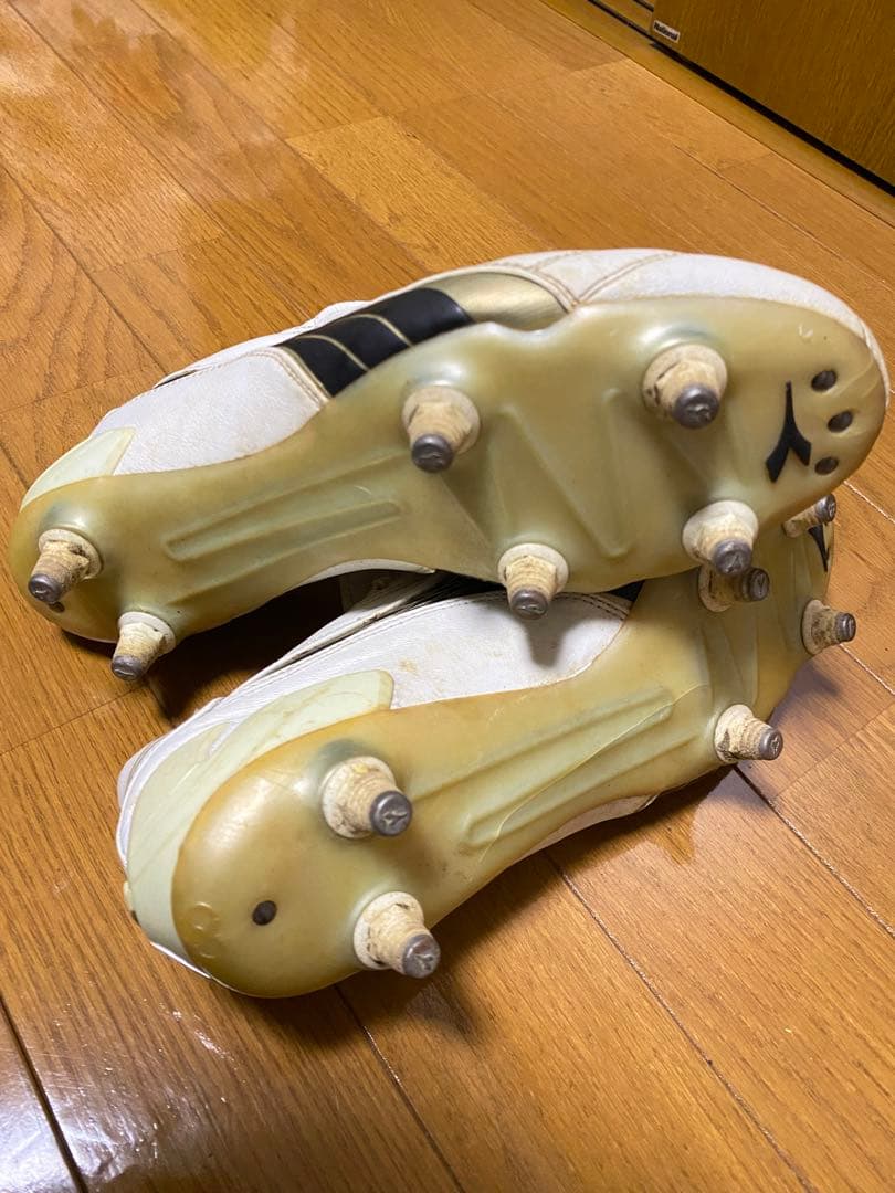 【最終価格】【即購入OK】ディアドラDIADORAサッカースパイク