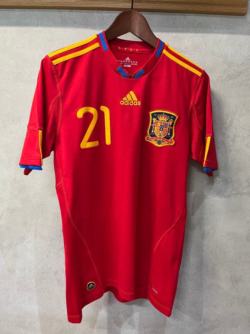 ダビド・シルバ　2010 スペイン代表 adidas サッカーホームユニフォーム