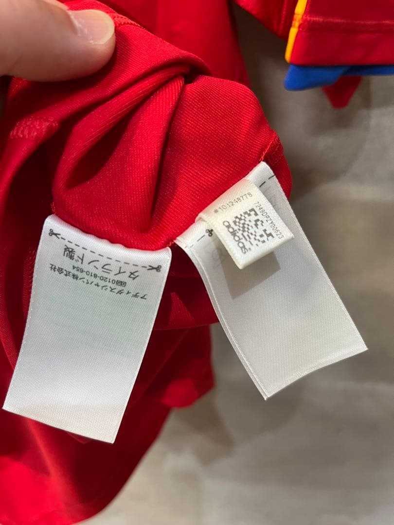 ダビド・シルバ　2010 スペイン代表 adidas サッカーホームユニフォーム