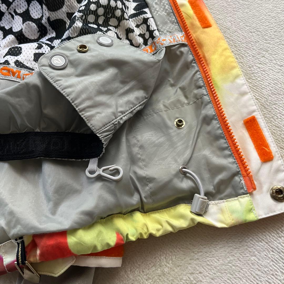 ボルコム　ゴアテックス　ウィンタースポーツ　ウェア　スノーボード　スキー　パーカ