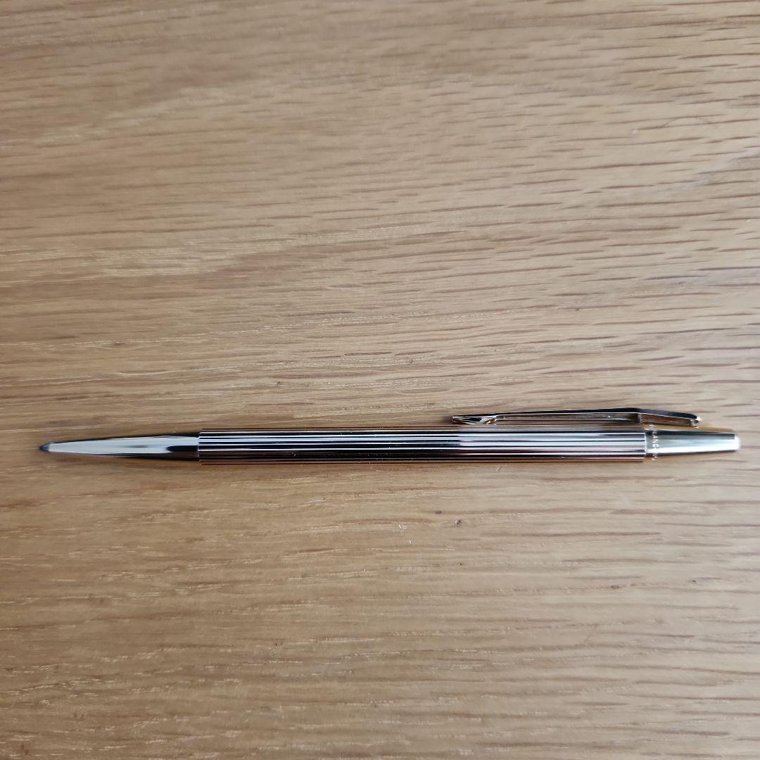 モンブラン　ノブレス　ボールペン(金色:前期型)