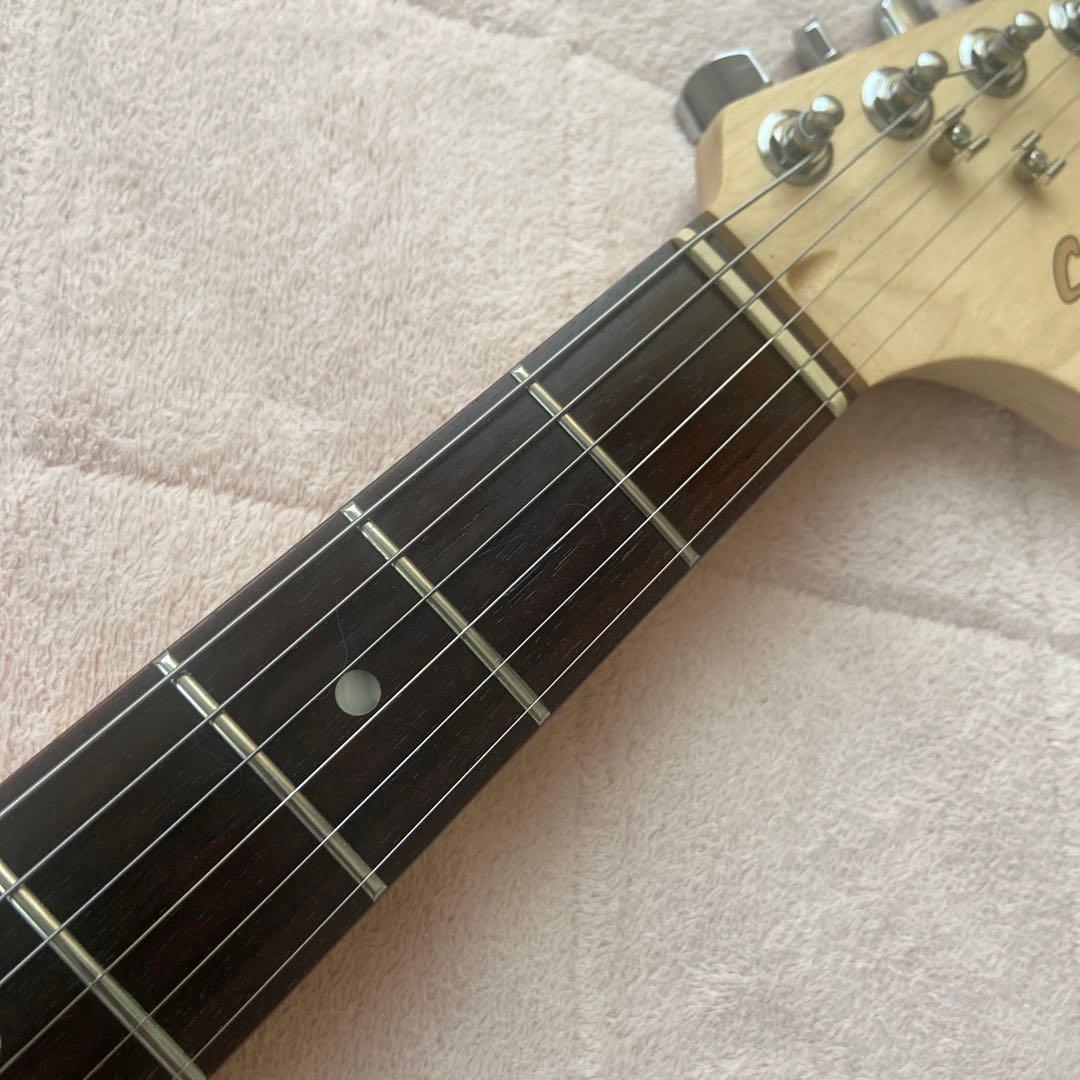 ytaka 様　Squier Stratocaster バーガンディミスト