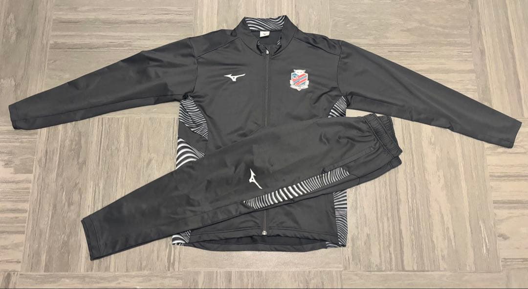 北海道コンサドーレ札幌 支給品 ミズノ ジャージ上下 L 黒