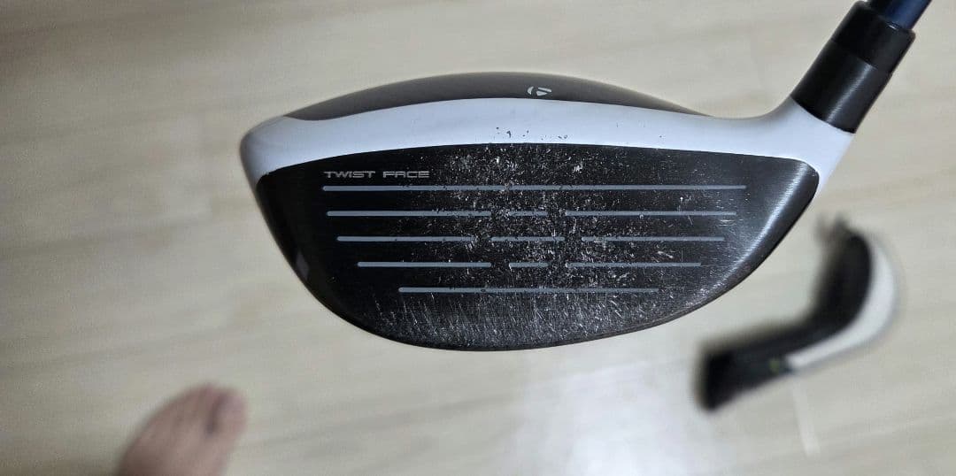 SIM2 MAX-D フェアウェイウッド 3W ヘッドカバー付き