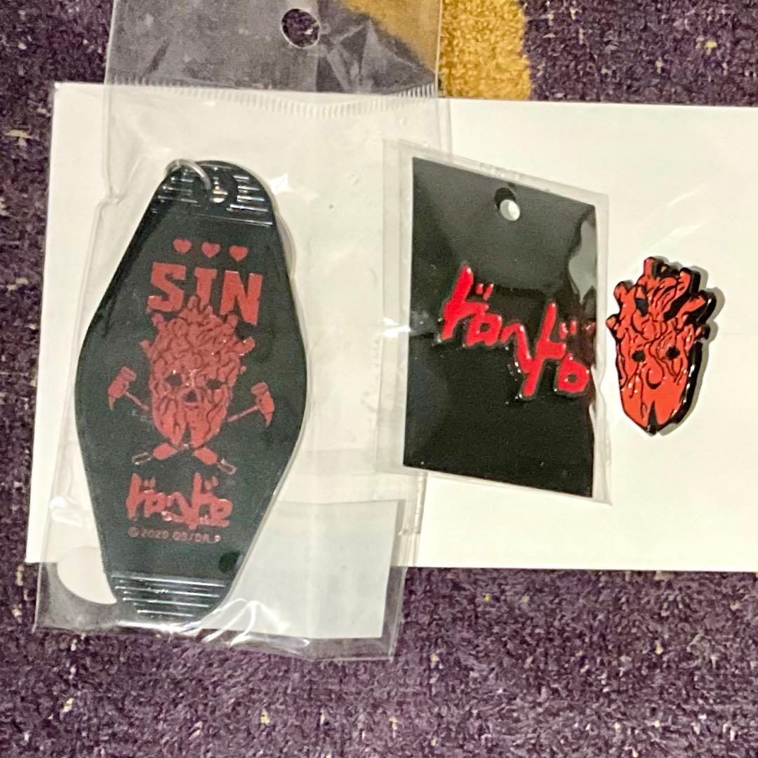 【7点セット】ドロヘドロ 心 メモ テープ ピンズ キーホルダー ロゴピンバッジ