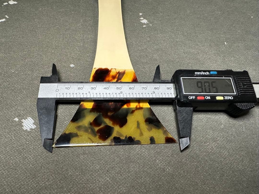 三味線　鼈甲撥　バチ　和楽器 民謡　アンティーク　細密細工