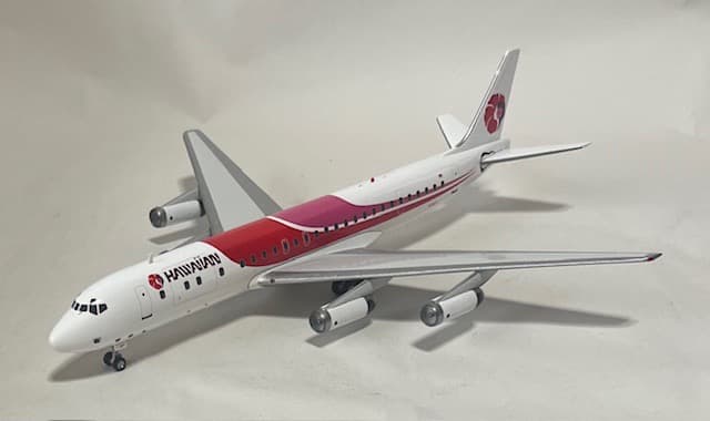 航空機・ヘリコプター Hawaiian DC-8-62H N1807