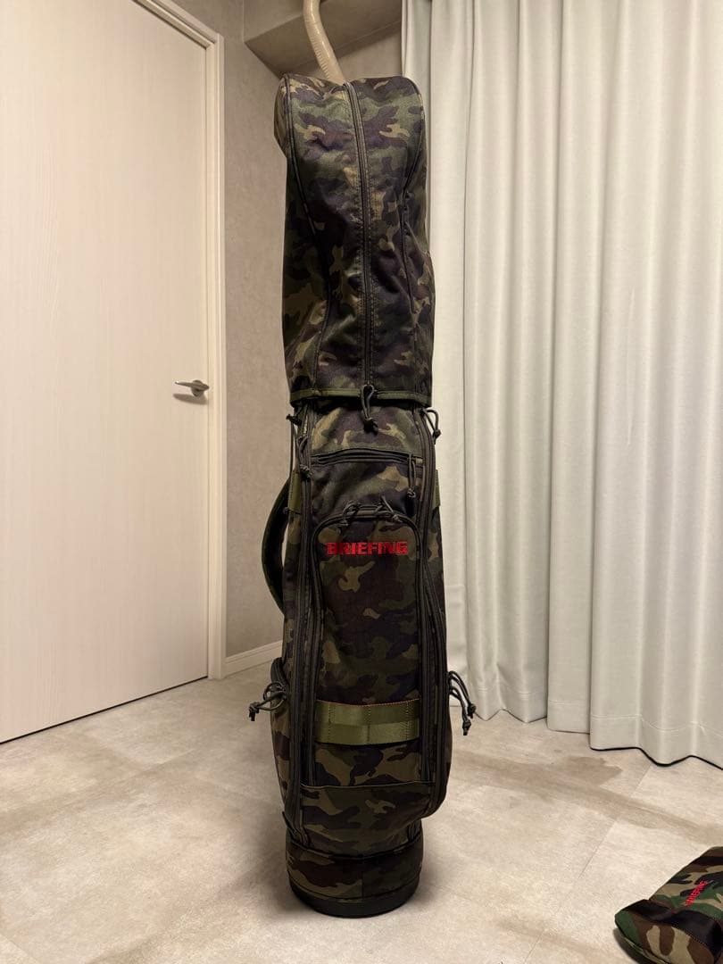 月曜日までの出品ですBRIEFING キャディバッグ　美品　ブリーフィング