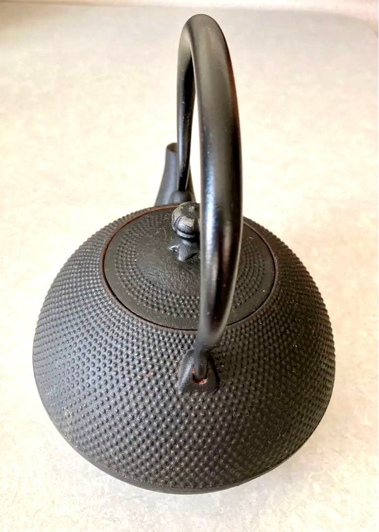 及源鋳造(O I G E N)南部鉄瓶　なつめアラレ1.2Ｌ【USED】